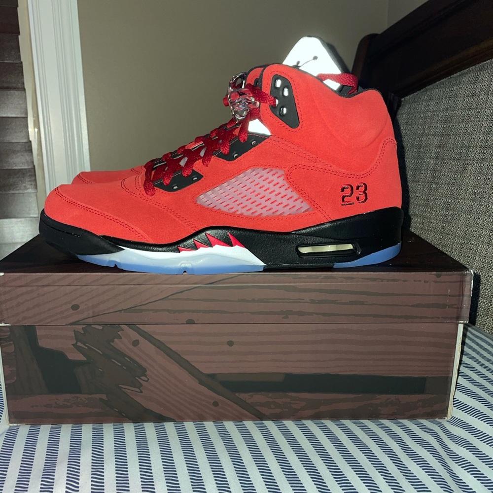 jordan 5 raging bull